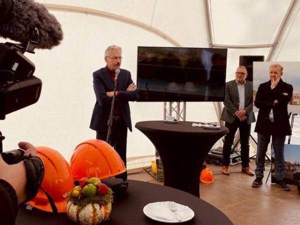 Viering bereik hoogste punt Campus Eemsdelta Groningen